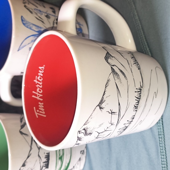 Tim Hortons Mountain Adventure Mug Trio - Skiing Hockey & Canoe - Picture 16 of 16